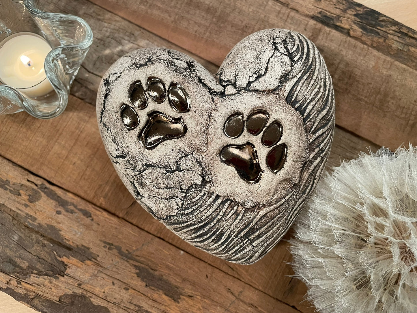 Herz Urne geschlossen