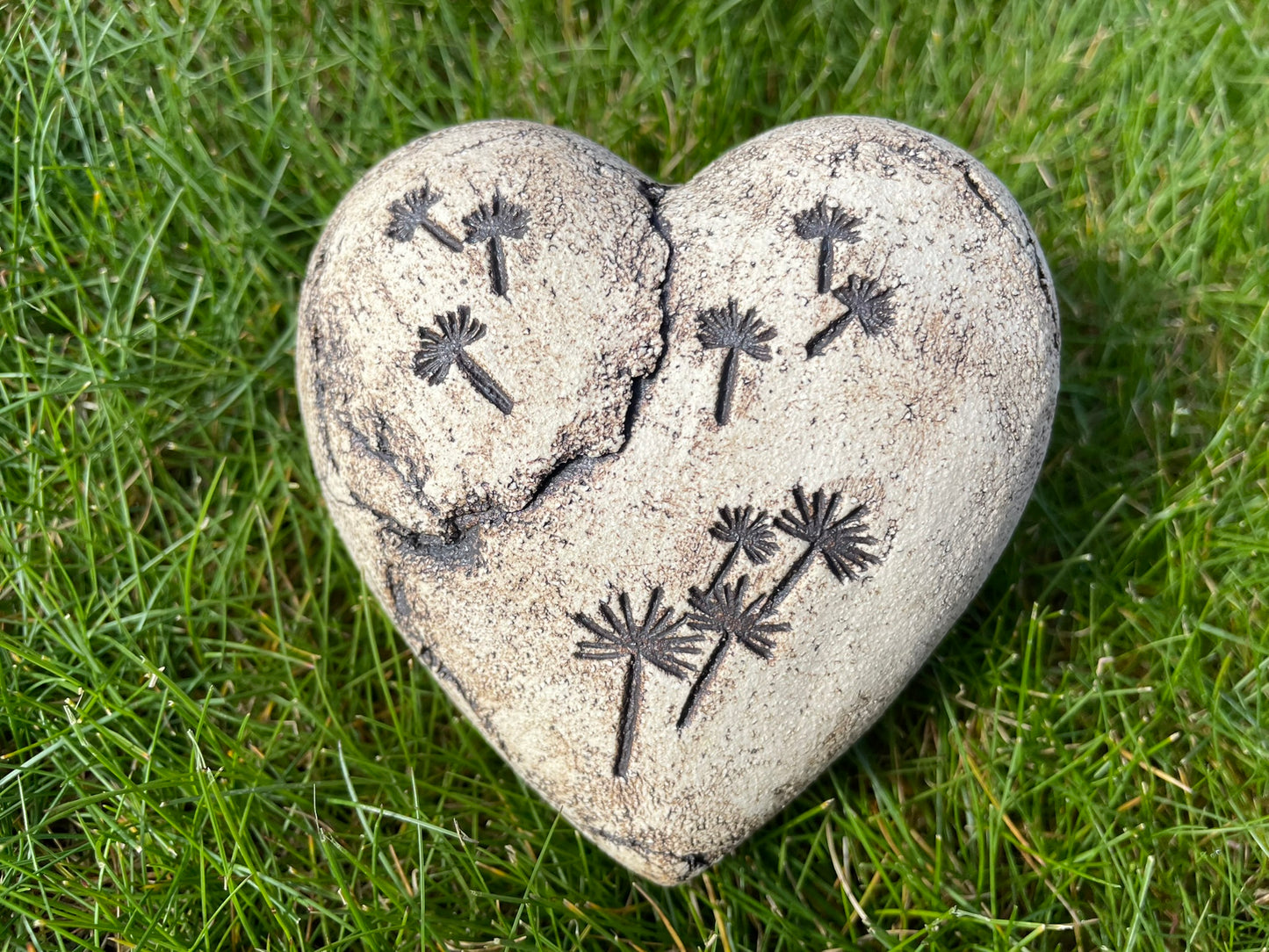 Deko Herz mit Pusteblume