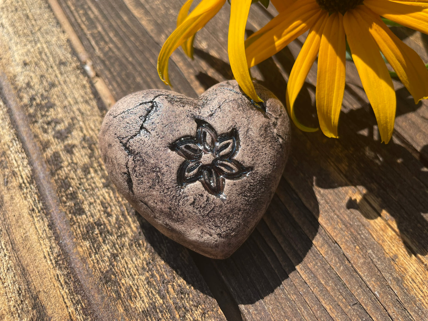 Deko Herz mit Blume Narzisse