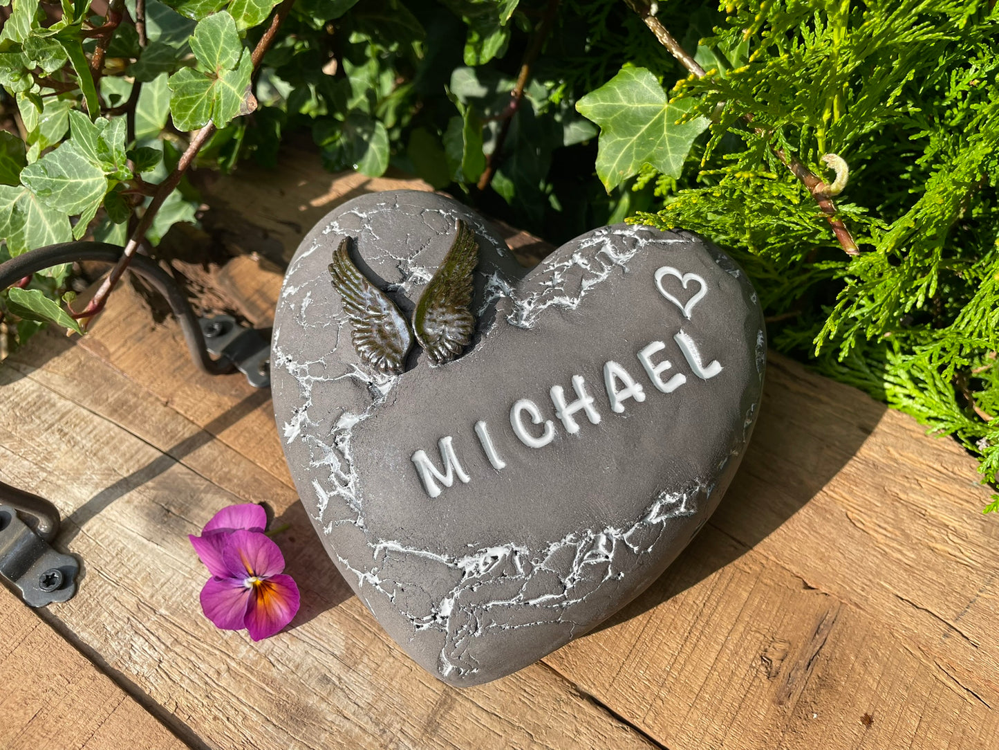 Herz Urne geschlossen